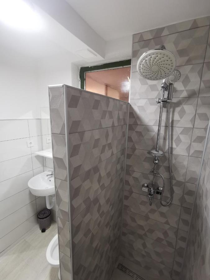 Book A Room Sarajevo, Free Parking & Garden Esterno foto